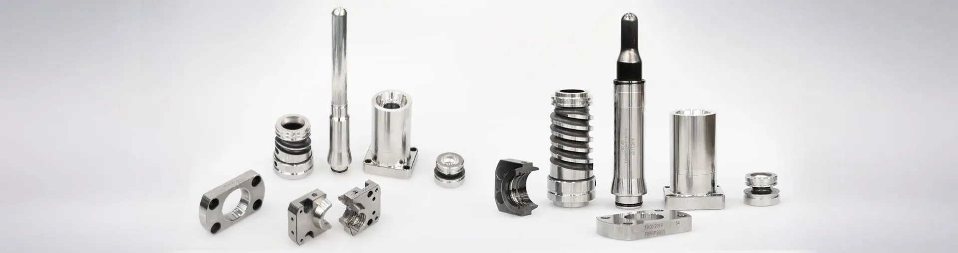 PETプリフォーム金型交換 PETプリフォーム金型交換